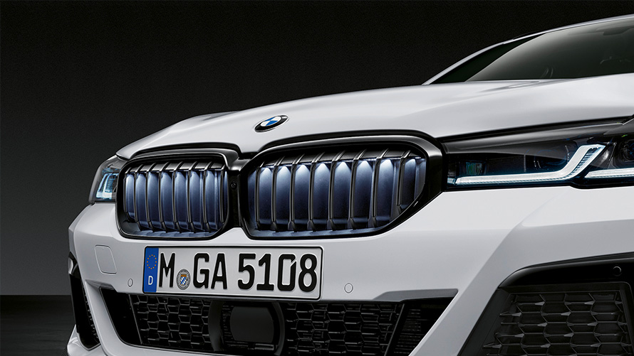 M Performance nierengrille Iconic Glow BMW Accessoires voor herfst en winter M Performance nierengrille Iconic Glow