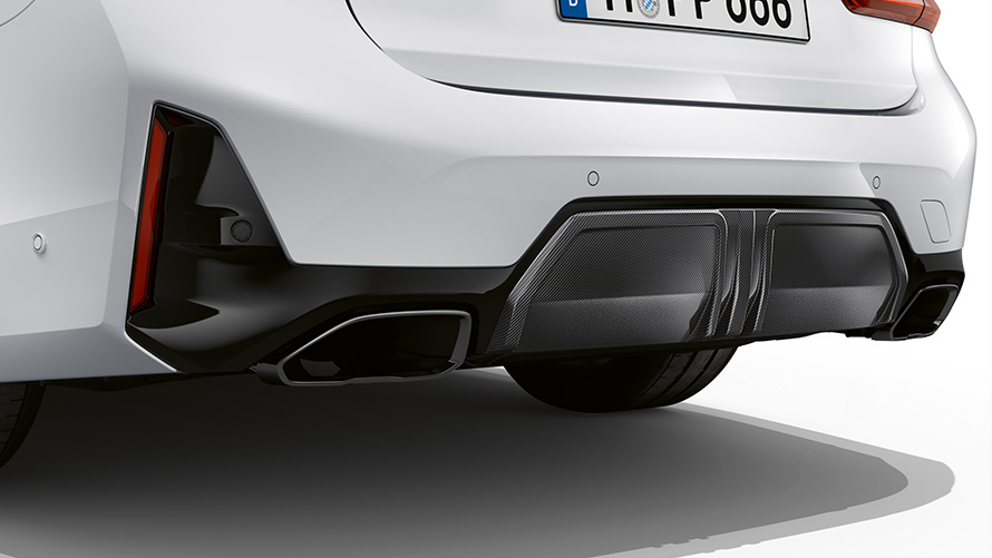 M Performance achterdiffusor BMW M Performance Parts M Performance achterdiffusor BMW M Performance Parts close-up