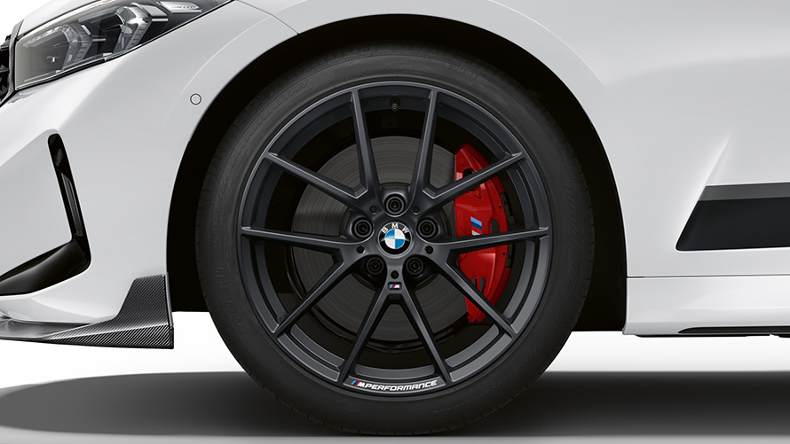 19 inch lichtmetalen M Performance wielen 898 M BMW M Performance Parts 19 inch lichtmetalen M Performance wielen 898 M BMW M Performance Parts close-up