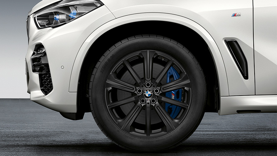 20 inch lichtmetalen M wielen in Sterspaak styling 748 M in Jet Black mat M Performance Parts 20 inch lichtmetalen M wielen in Sterspaak styling 748 M in Jet Black mat