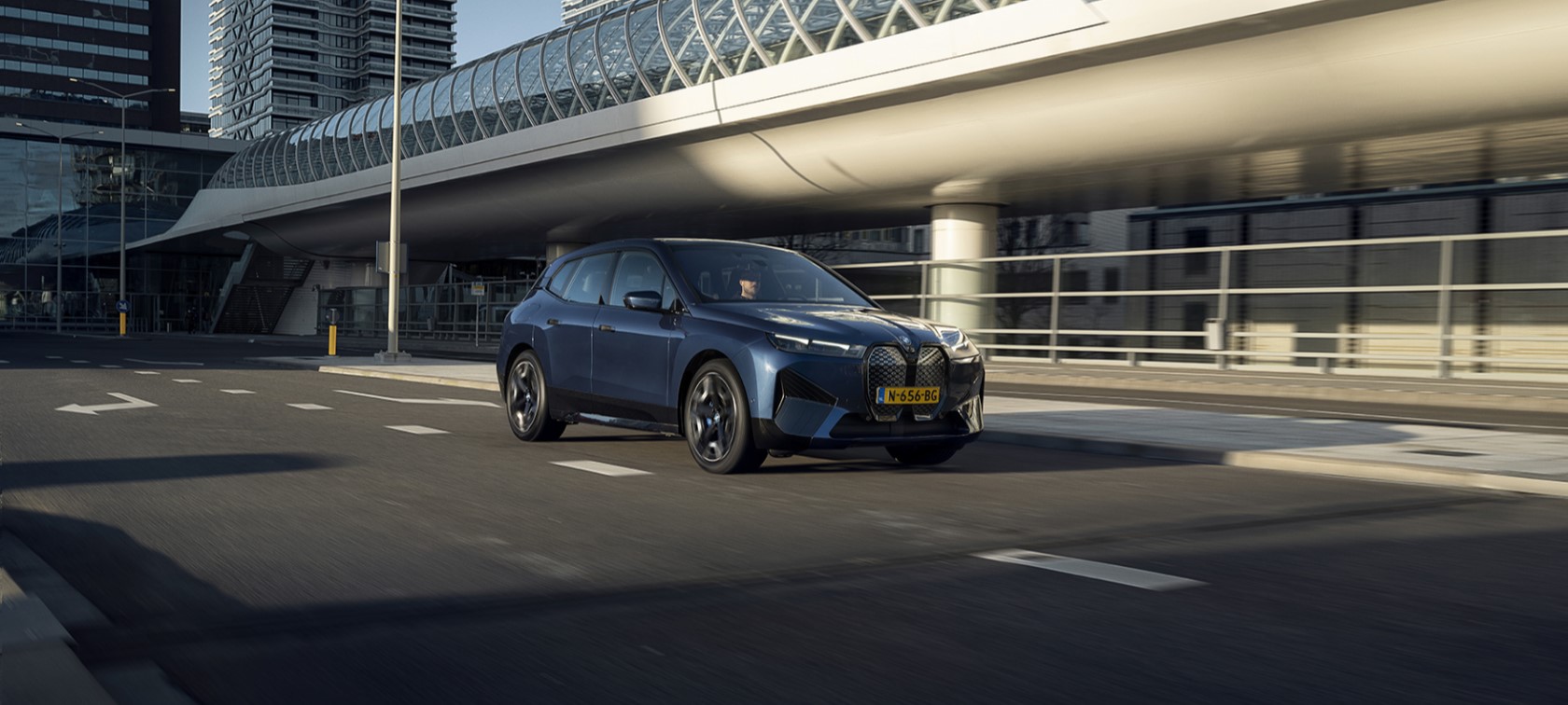 BMW iX i20 elektrische SUV BMW iX xDrive50 