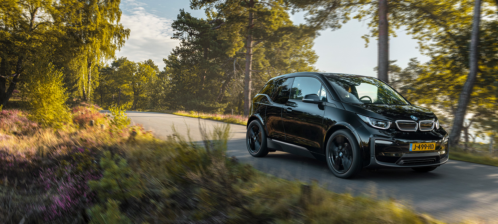 BMW i3 DARK SHADOW EDITION. BMW i3 DARK SHADOW EDITION.