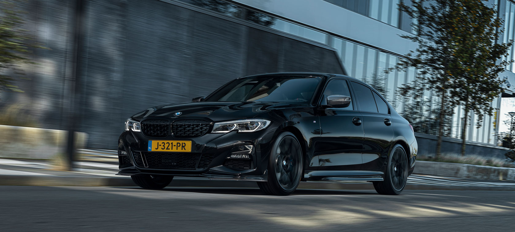 BMW 3 Serie - 50 Jaar BMW M Editions hero image - THE 3 - G20 BMW 3 Serie - 50 Jaar BMW M Editions hero image - THE 3 - G20