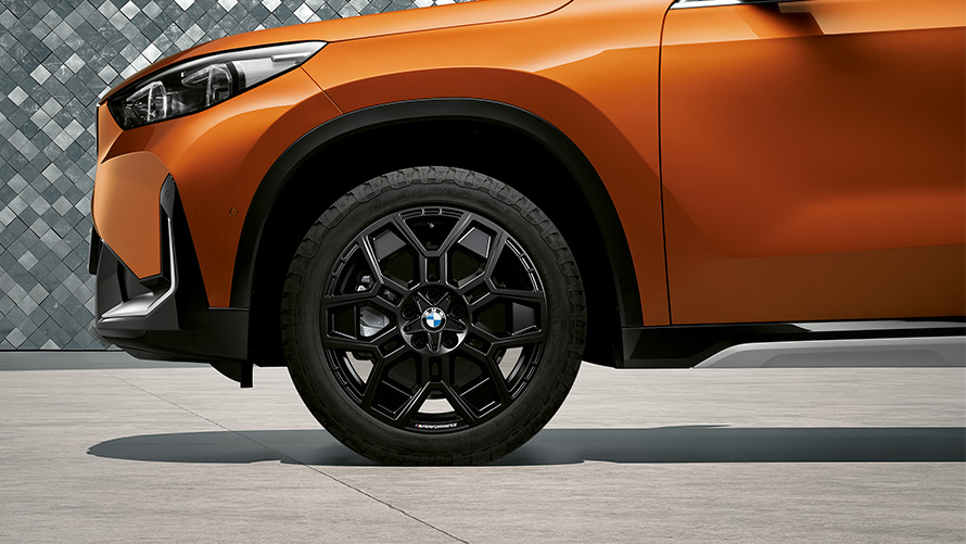 18” M Performance Sterspaak 880M