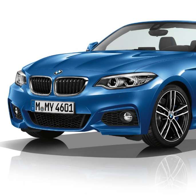 BMW 2 Serie Cabrio, Model M Sport driekwart vooraanzicht BMW 2 Serie Cabrio, Model M Sport driekwart vooraanzicht