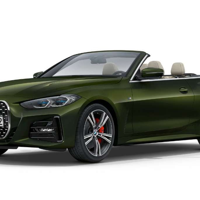 BMW 4 Serie Cabrio G23 Model M Sport Sanremo Green metallic driekwart vooraanzicht
